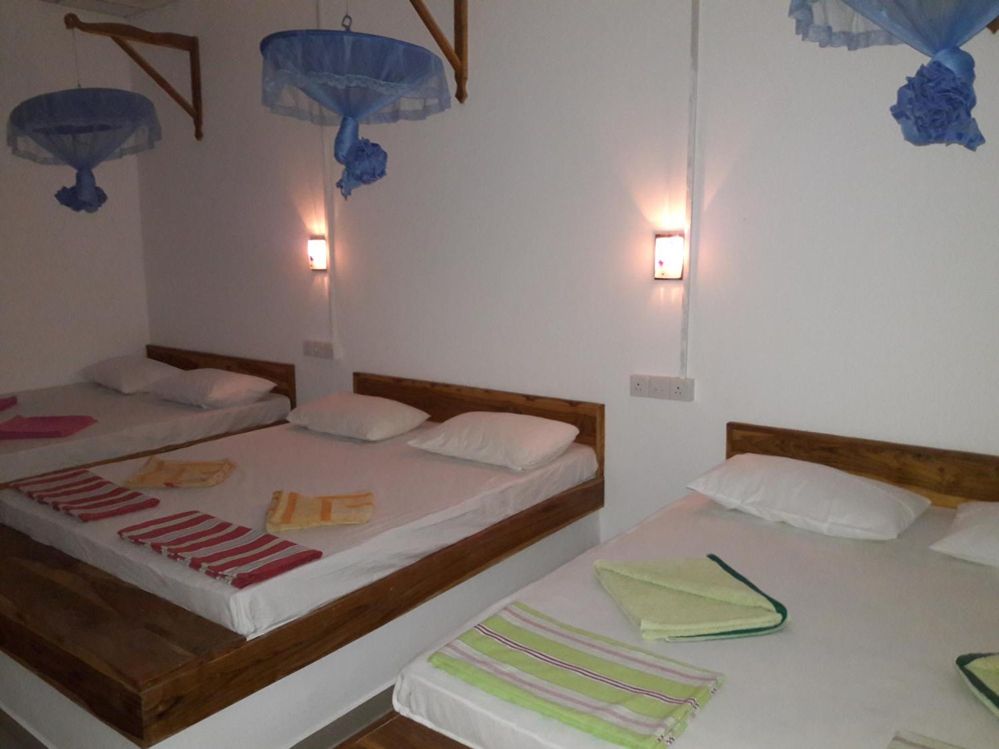 Share Safari House Udawalawe Bed & Breakfast Dış mekan fotoğraf